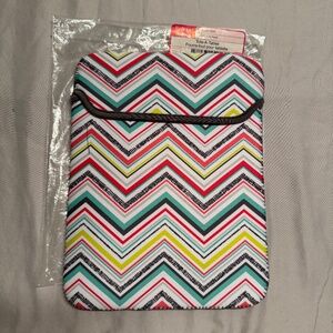 Thirty-one Tote a Tablet